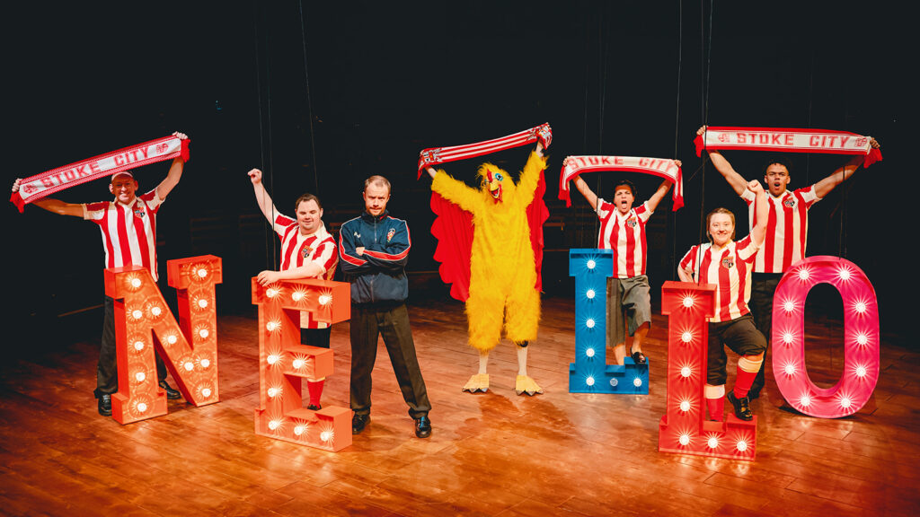 The cast of Marvellous on stage at @sohoplace theatre November 2022